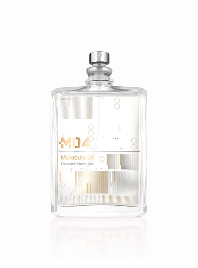 Molecule 04 de Escentric Molecules en frasco minimalista de 100 ml, venta exclusiva en Papaduk Ibiza.