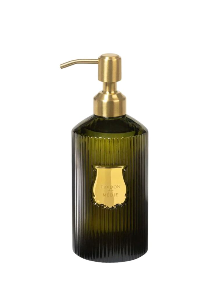 Jabón de manos líquido Trudon Médie 350 ml, frasco verde acanalado con dosificador dorado, aroma cítrico fresco.