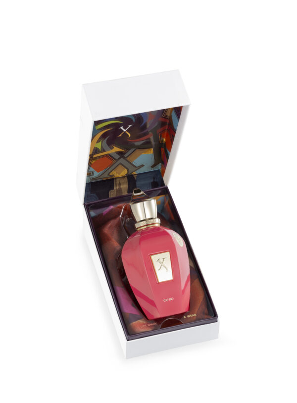 Xerjoff Coro 100 ml presentado en caja artística con seda, fragancia de autor disponible en Papaduk Ibiza.