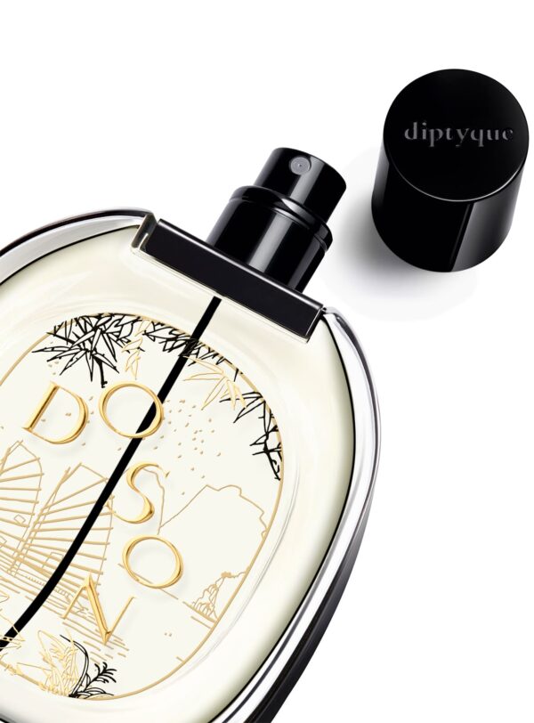 Diptyque Do Son EdP 75 ml – detalle del frasco abierto con vaporizador negro y grabado dorado, diseño artístico.