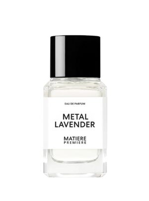 Frasco de perfume Metal Lavender de Matiere Premiere sobre fondo blanco
