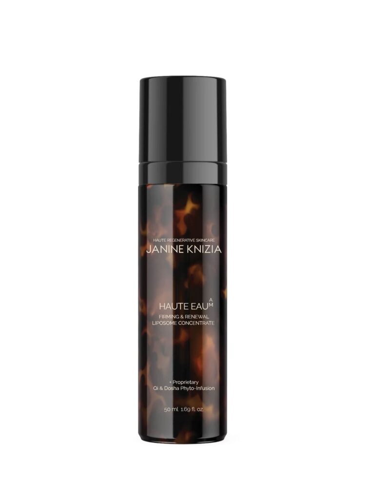 Concentrado liposomal Haute Eau AM de Janine Knizia para el cuidado facial diario. Tratamiento de alta cosmética enfocado en reafirmar, renovar y revitalizar la piel.